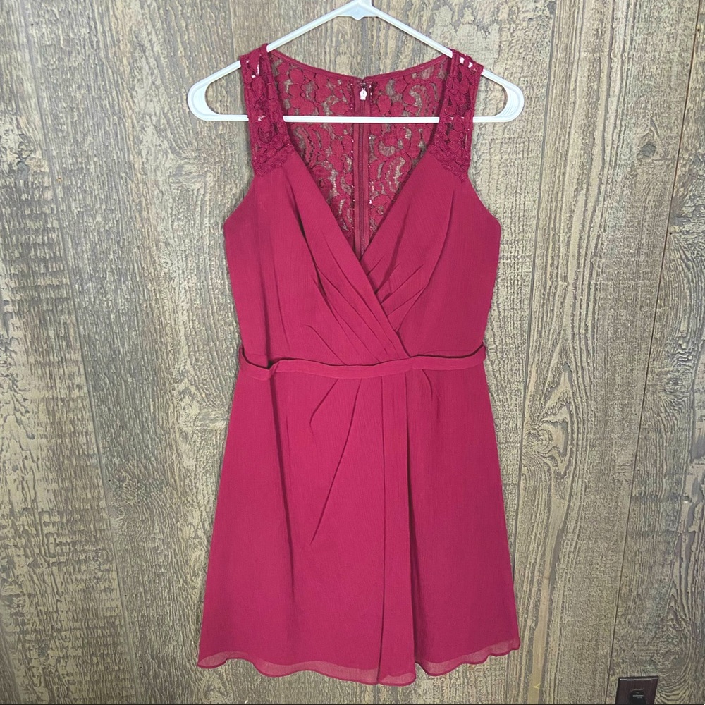 Chiffon V-neck bridesmaid’s dress